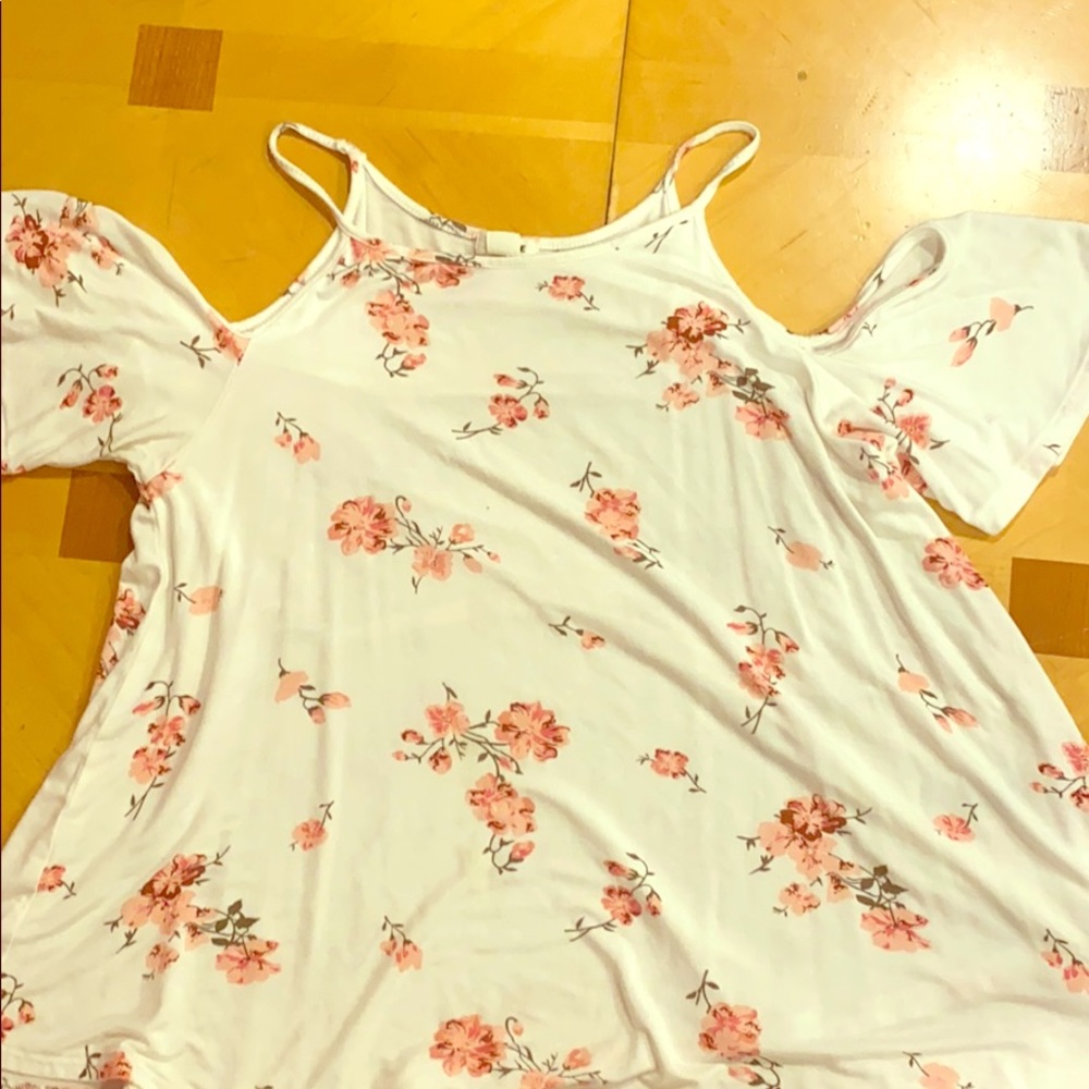 Shoulder cut blouse from garage